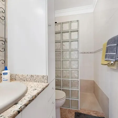 In Puerto Near Playa Jardin, Cleaning Included בית נופש פוארטו דה לה קרוז